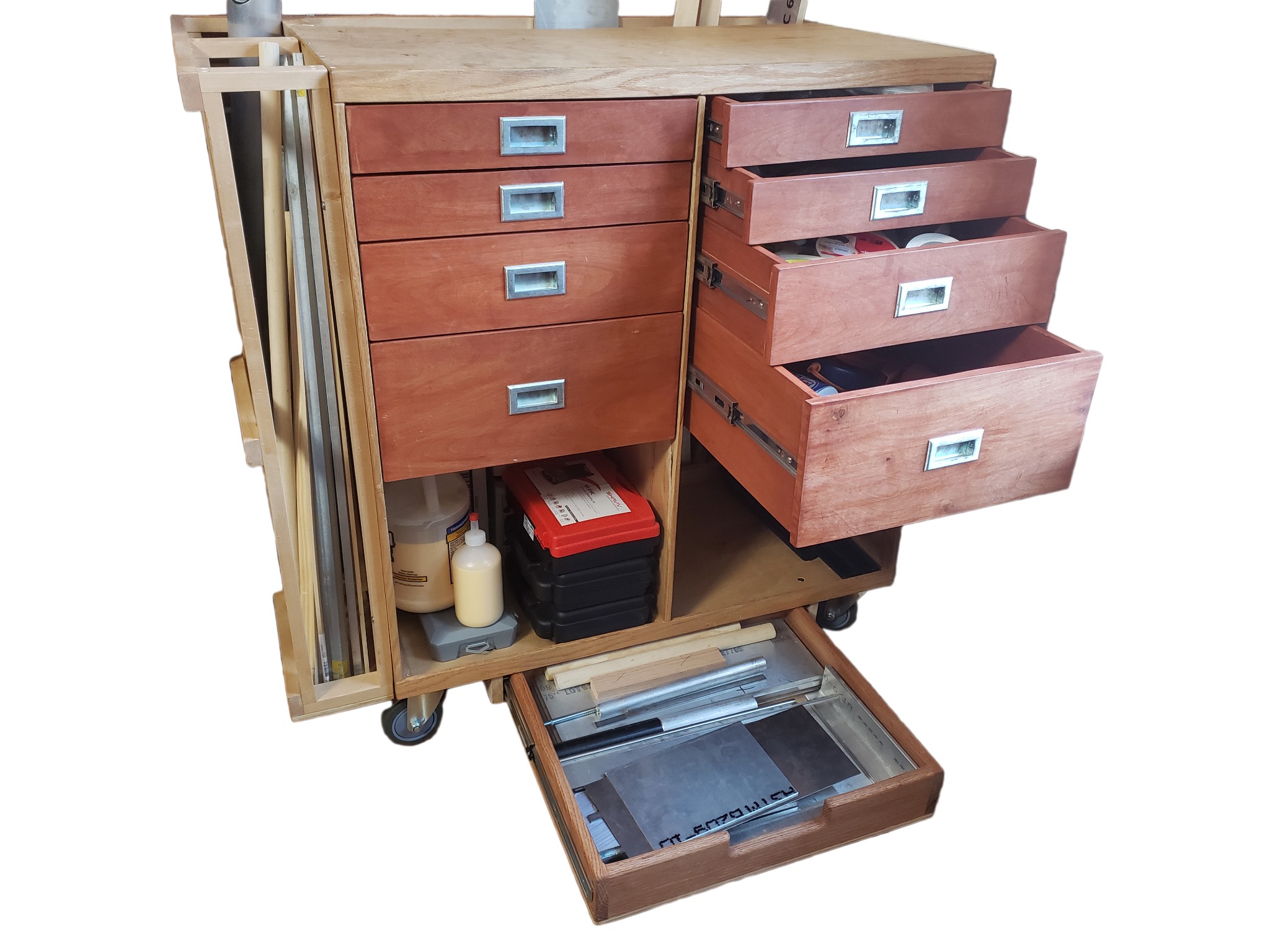 Custom materials storage unit